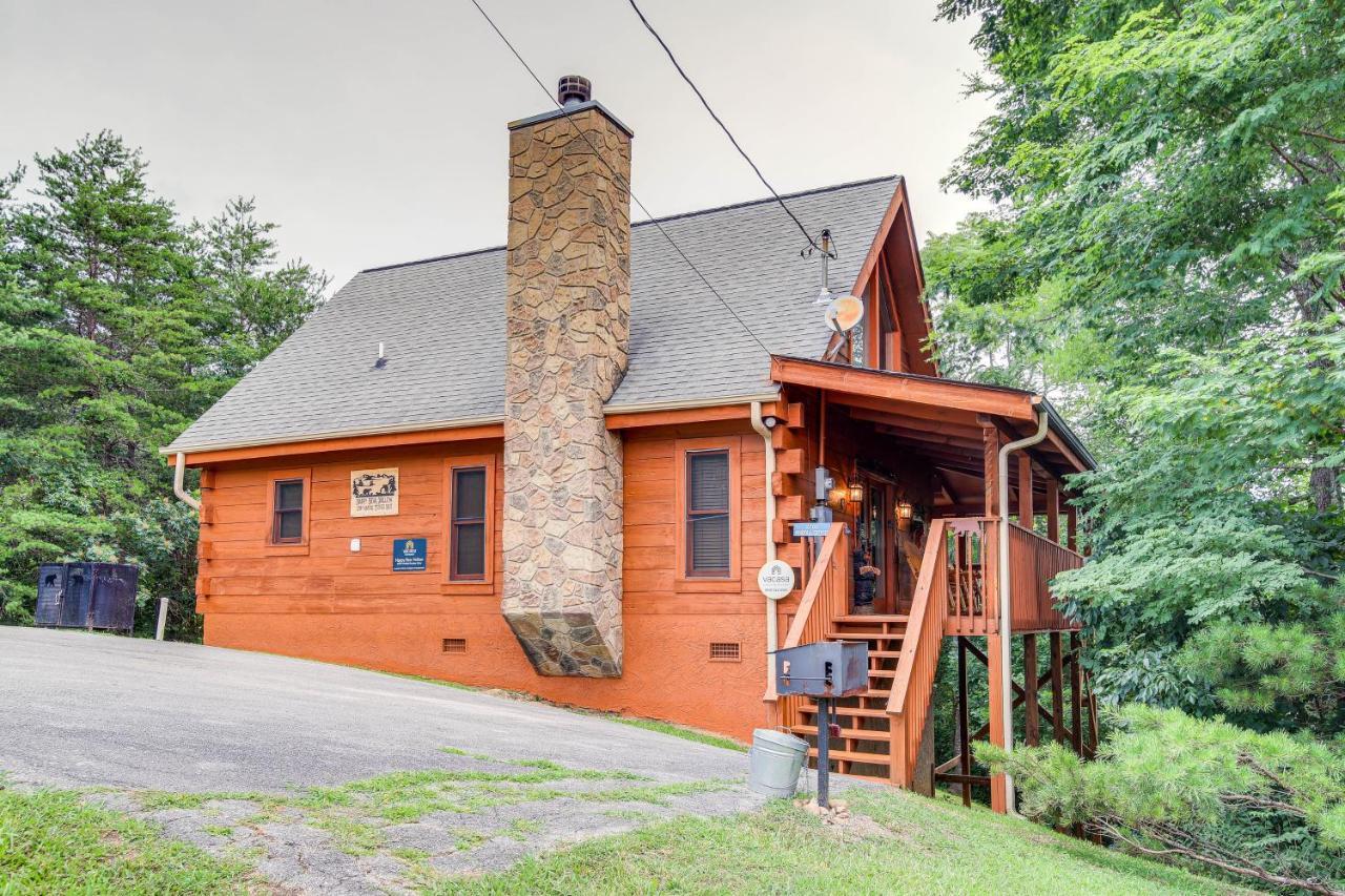 Sevierville Cabin With Wraparound Deck And Lake Access 외부 사진